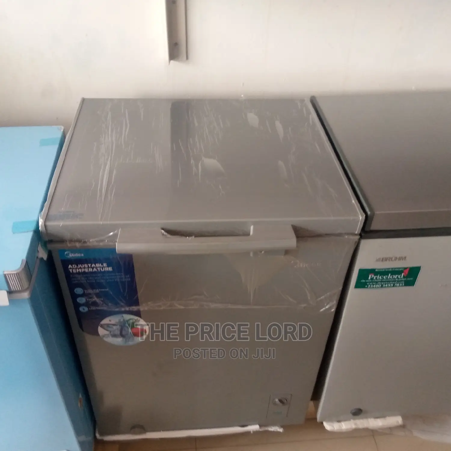 Midea Freezer Hs186. 146litres