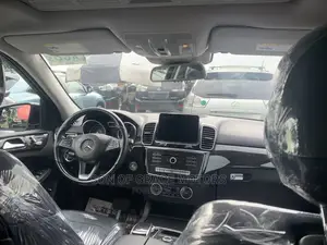 Mercedes-Benz GLE-Class 2018 Black