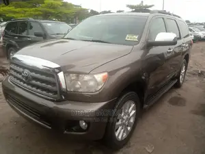 Toyota Sequoia SR5 4dr SUV (5.7L 8cyl 6A) 2015 Brown