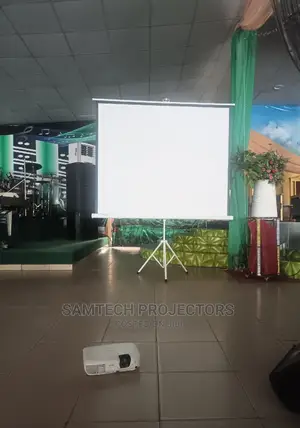 Rentals of Projector and Screen in Ikeja, Lekki, Fastac,Etc