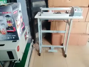 400 Mm Pedal Sealing Machine