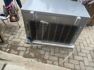 Royal 300L Chest Freezer RCF-Hu300 30% Energy Saving