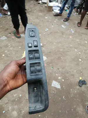 Power Botten for Mitsubishi Outlander 2008 Model.