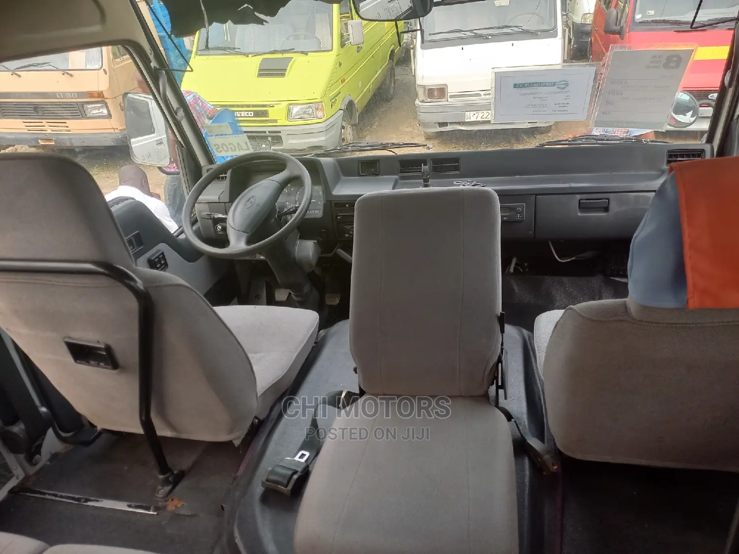 Hyundai H-100 2004 White