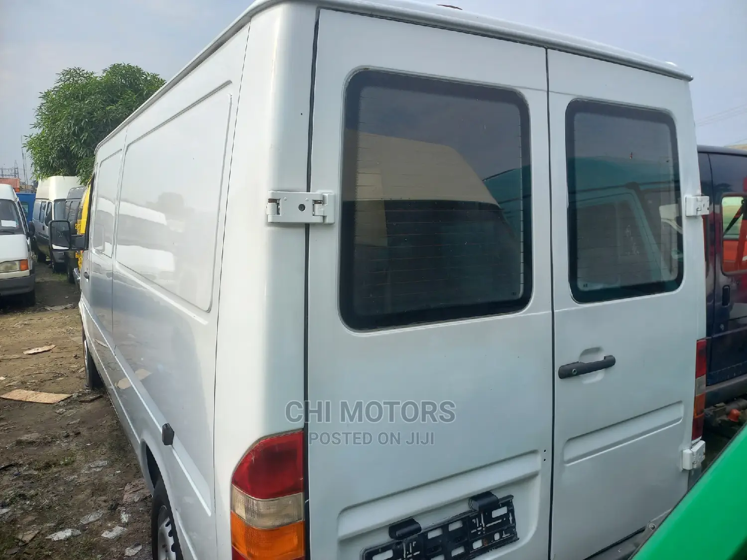 Mercedes-Benz Sprinter 2005 White