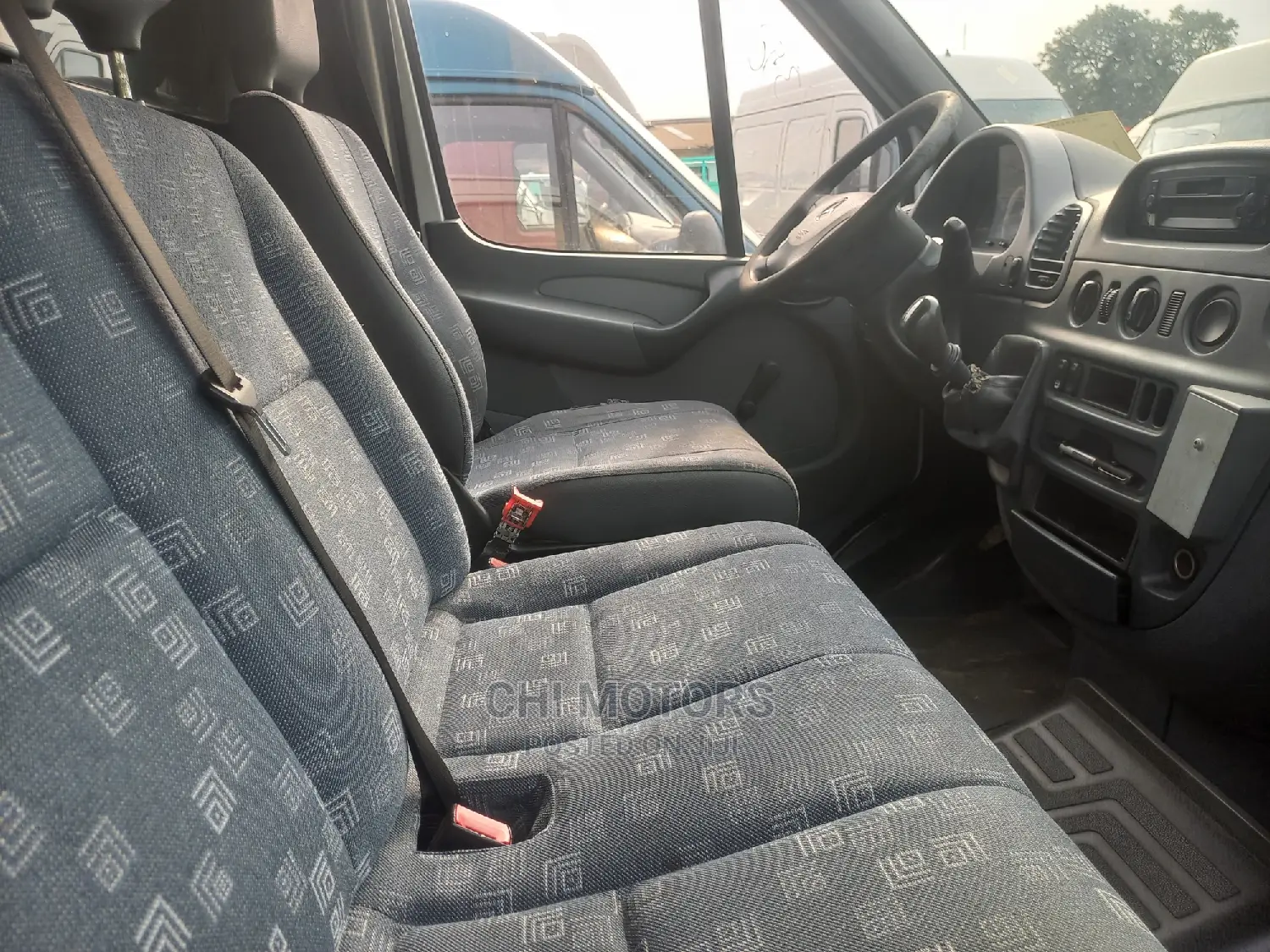 Mercedes-Benz Sprinter 2005 White