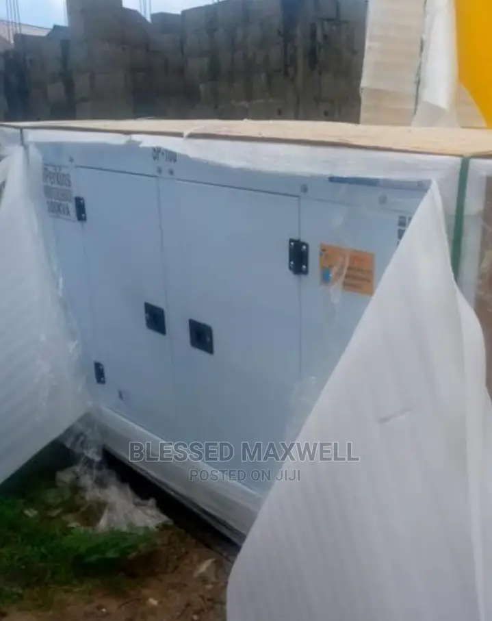 100 Kva Perkins Soundproof Generator