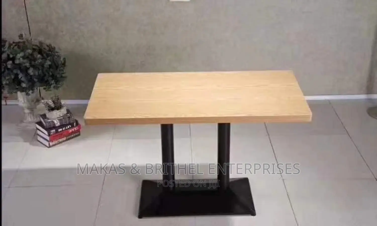 Double Table Legs Stand