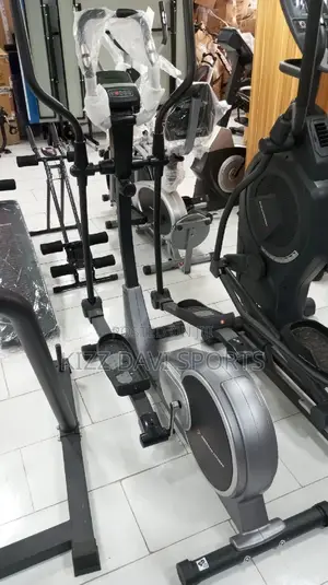 Cross Trainer Semi Commercial