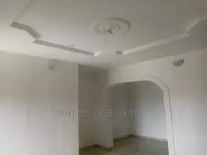 2bdrm Block of Flats in Shell Corporative, Port-Harcourt for rent