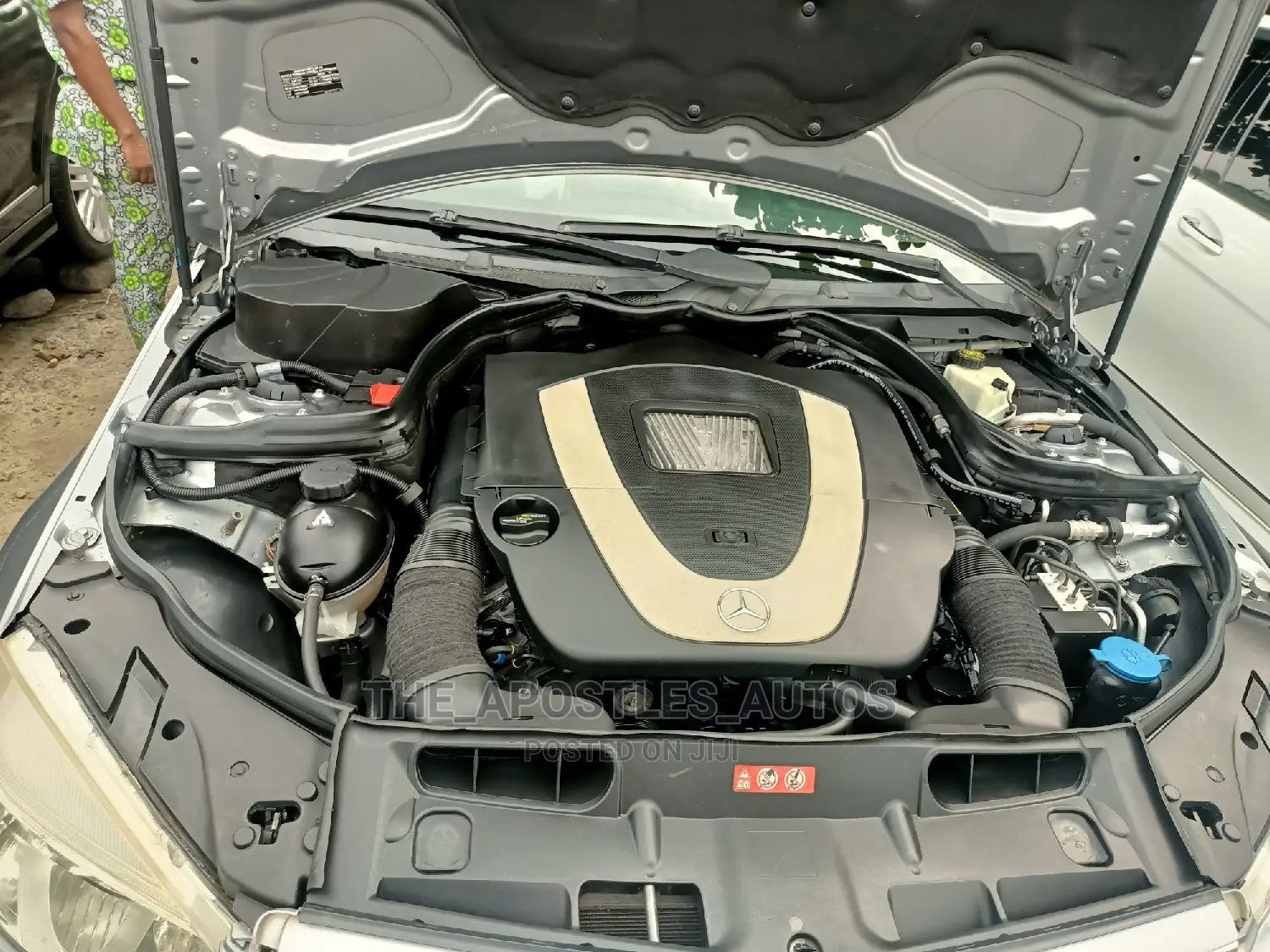 Mercedes-Benz C300 2010 Gray