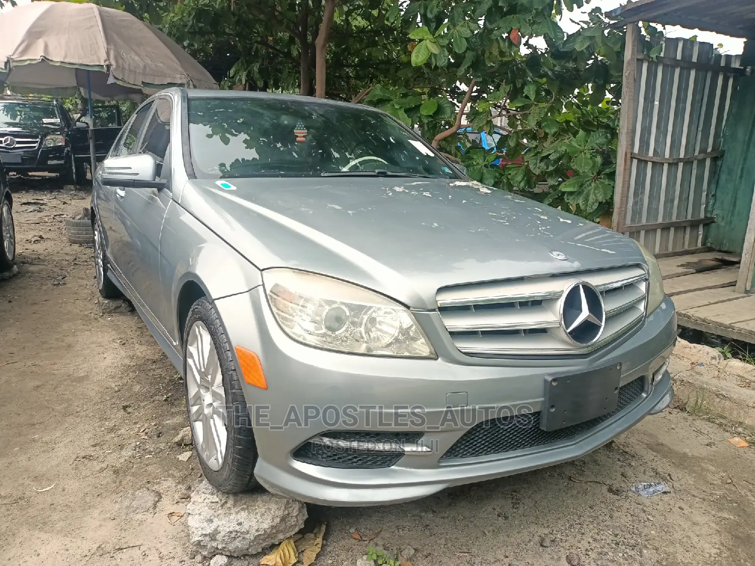Mercedes-Benz C300 2010 Gray