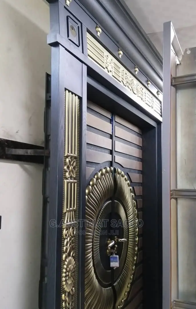A 5ft Bullet Proof Door With Ark
