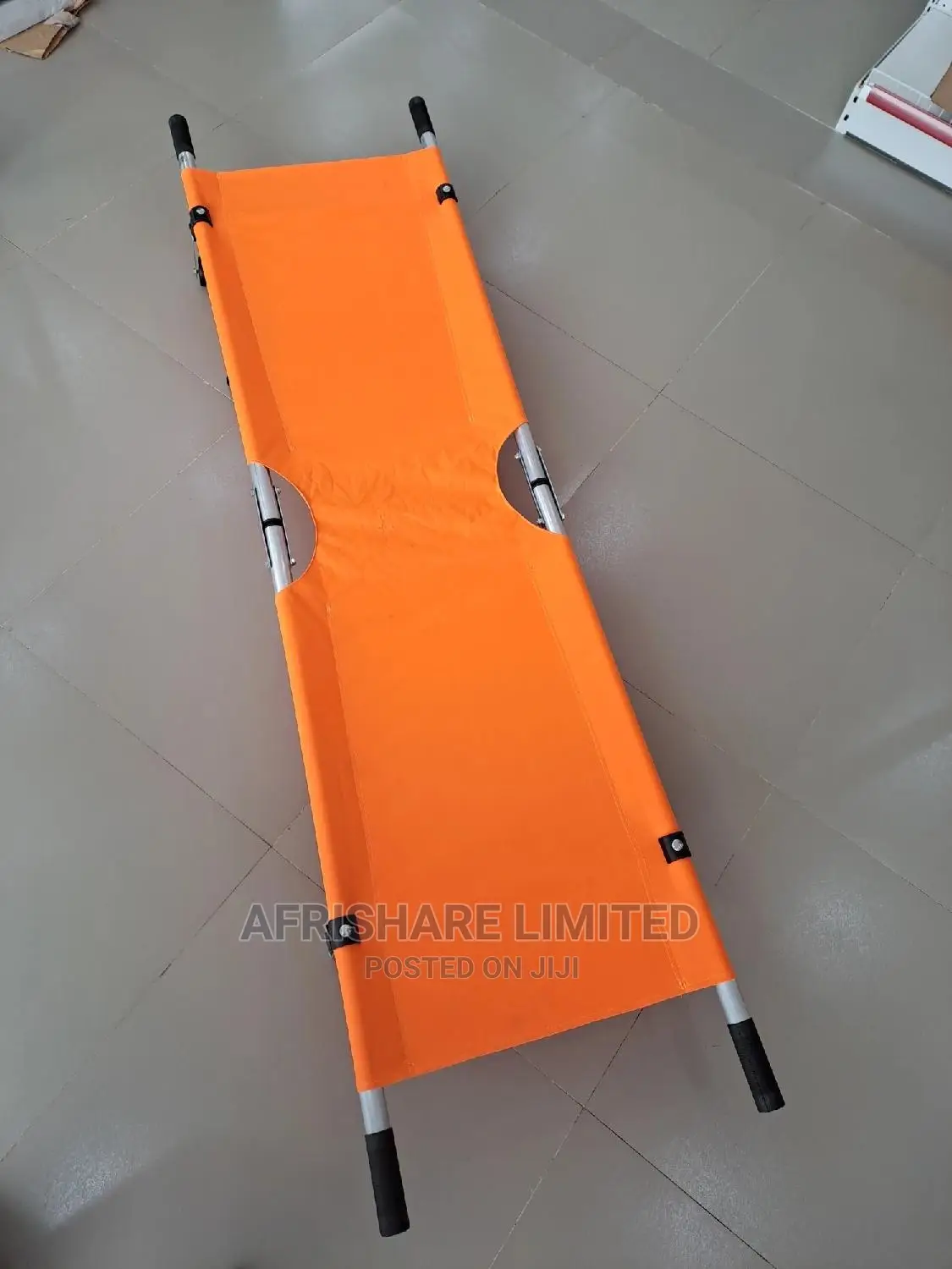 Foldable Emergency Stretcher