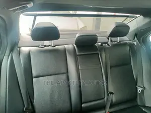 Mercedes-Benz C300 2010 Black