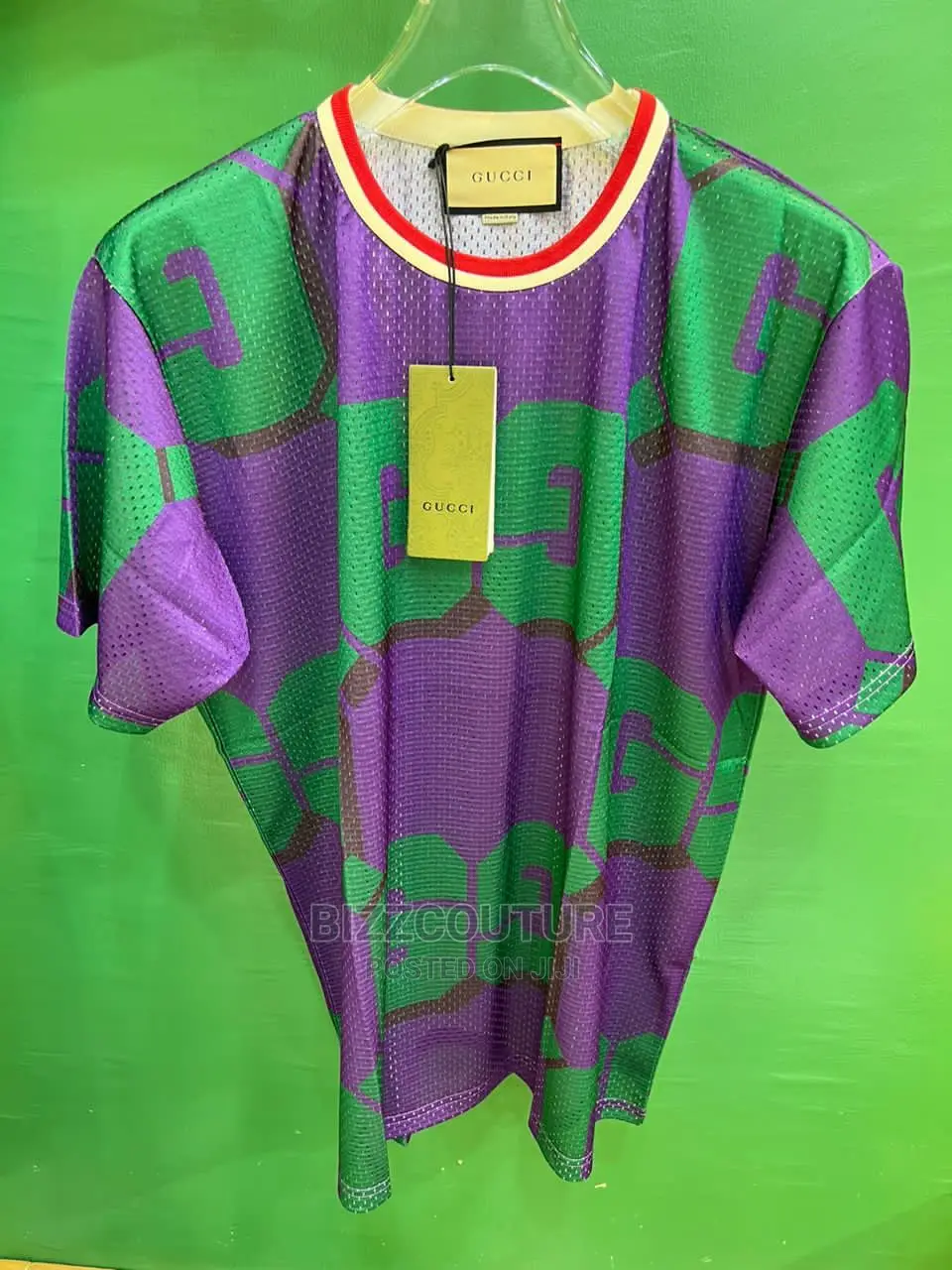 Original GUCCI T-Shirts Available in Store