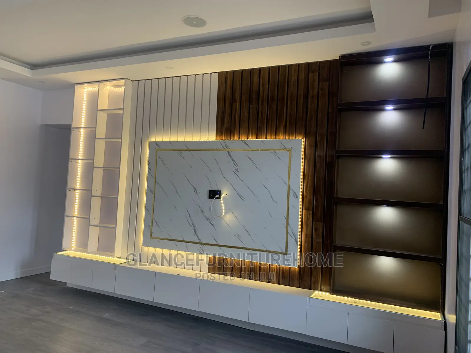 Luxurious Tv Console