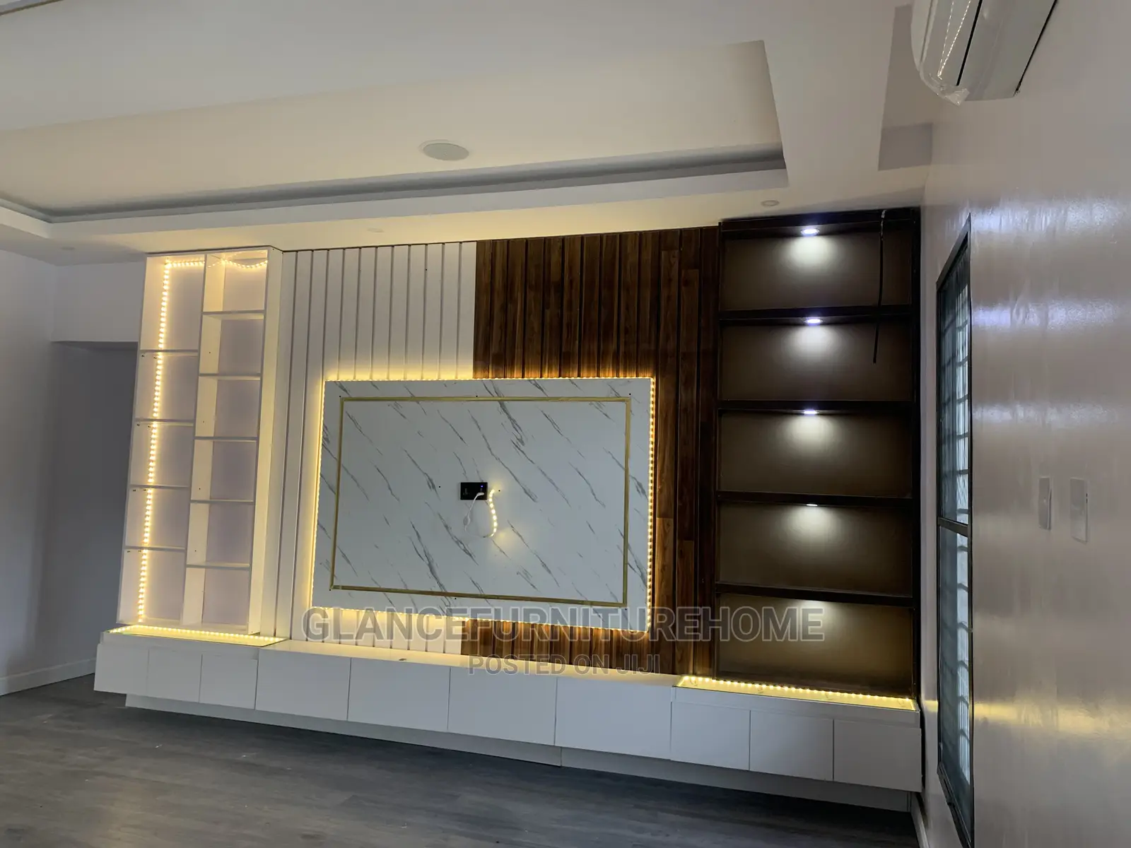 Luxurious Tv Console