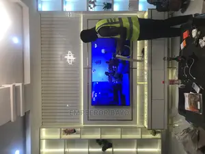 TV Cnosole