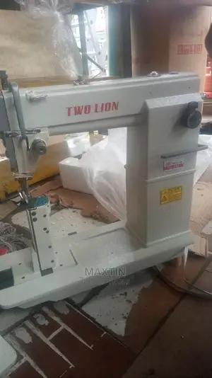 Post Bed Heavy Duty Industrial Sewing Machine