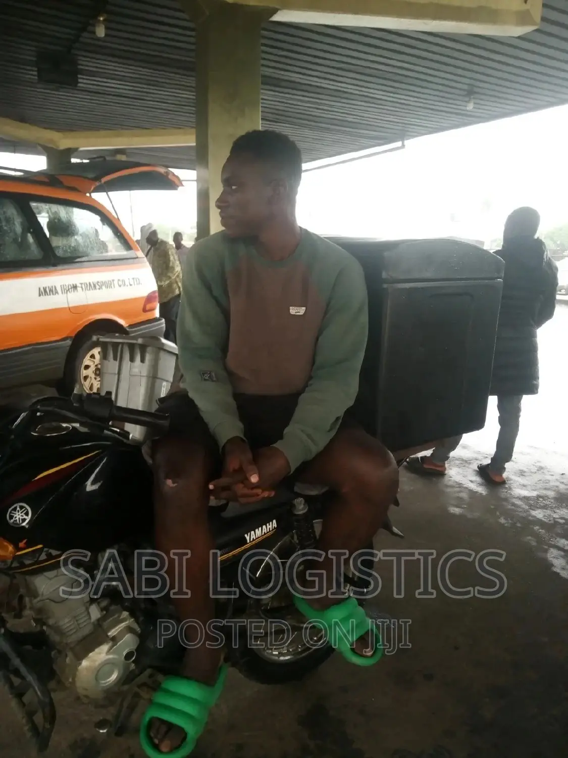 Logistics Specialist