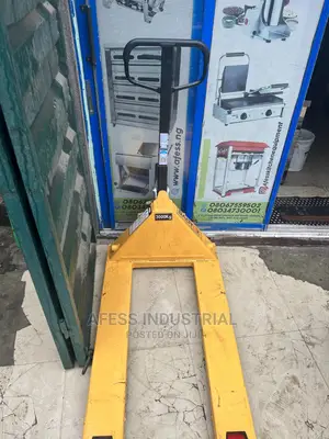 Pallet Truck 3000kg