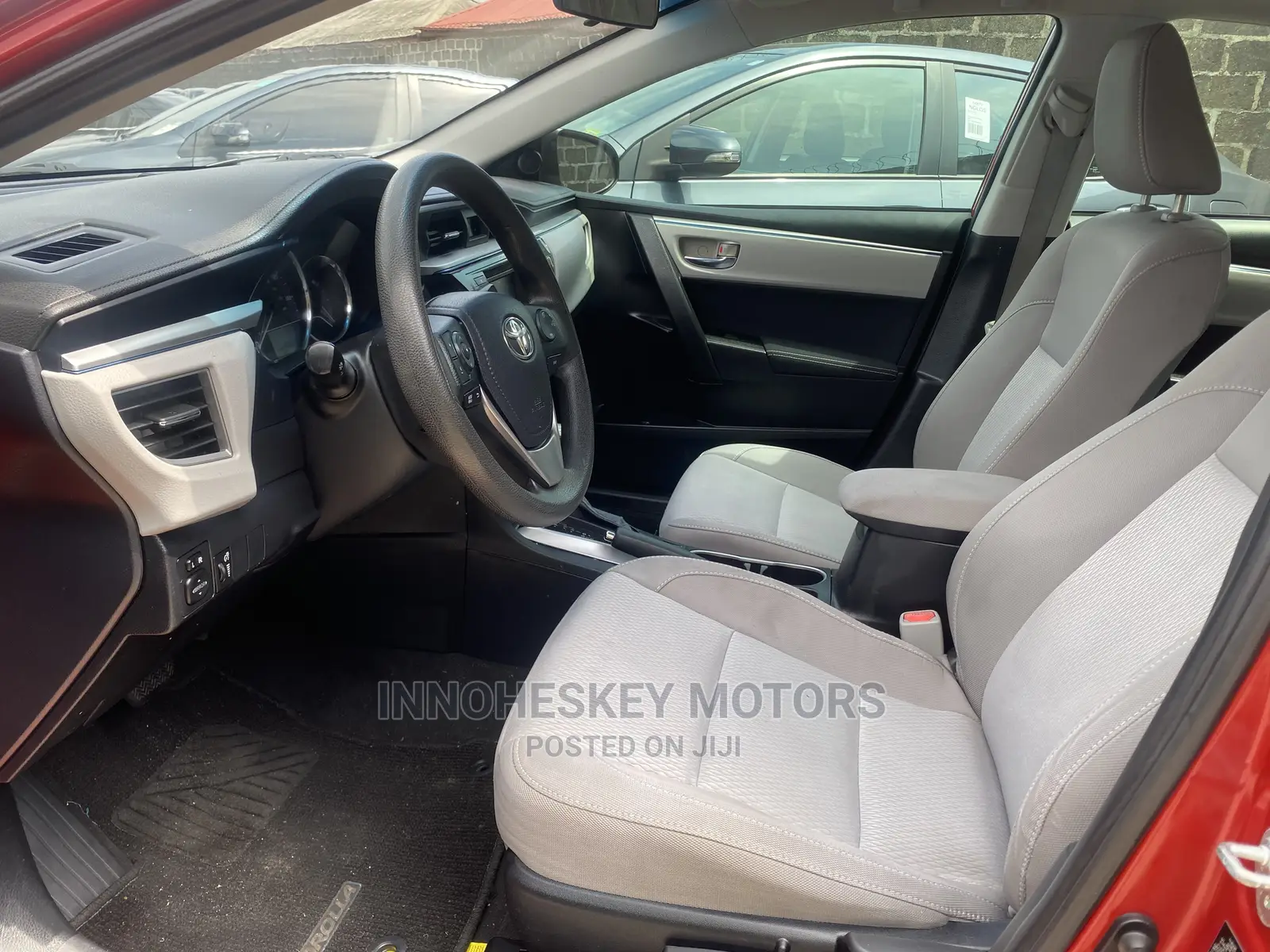 Toyota Corolla 2015 Red