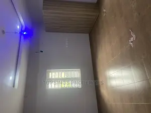 2bdrm Block of Flats in Dawaki for rent