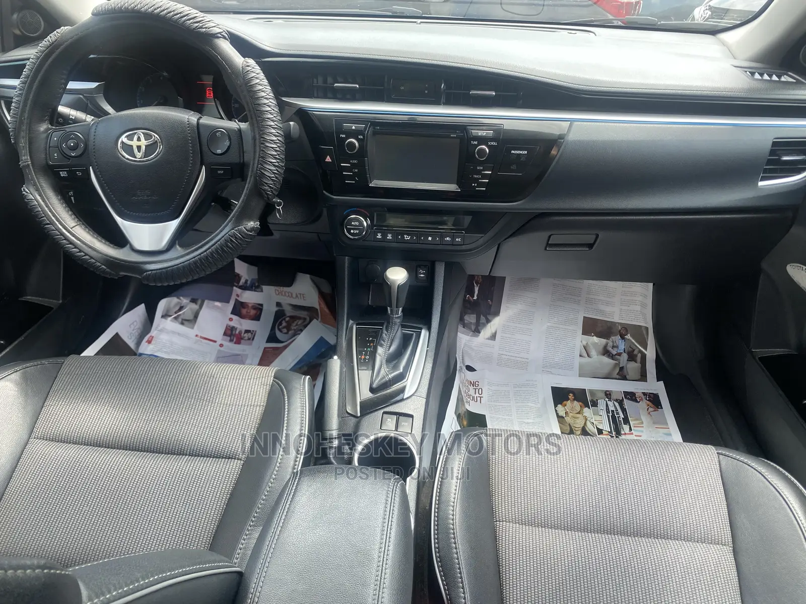 Toyota Corolla S 4dr Sedan (1.8L 4cyl CVT) 2015 Red