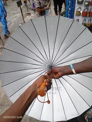 Umbrellas (Big Size With 24 Strokes)