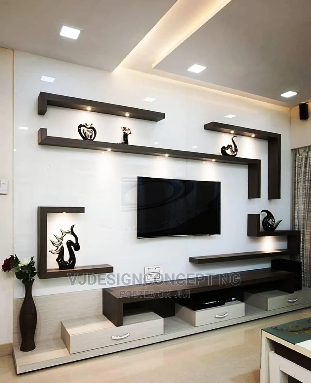 Tv Console Solid Profile