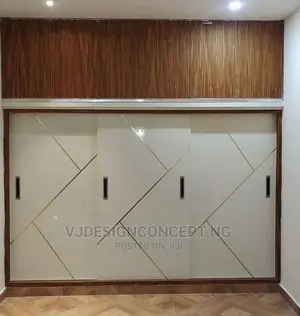 Wordrobe Closet Solid Gage