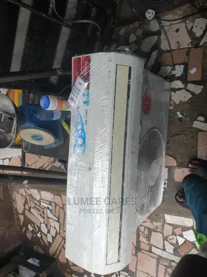 LG 1.5hp Air Conditioner