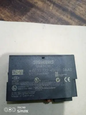 Siemens Simatic PLC Digital Output Module 6es7132-4bfoo-0aa0