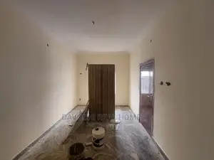 3bdrm Apartment in Orchid Road, Lekki for rent