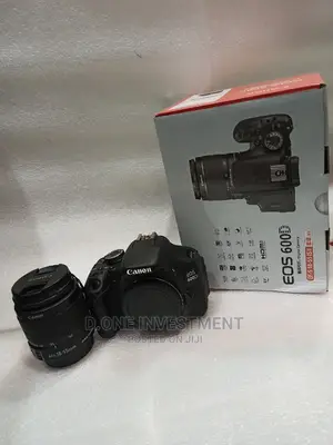 Canon Eos 600D Video Camera With 18-55mm Lens