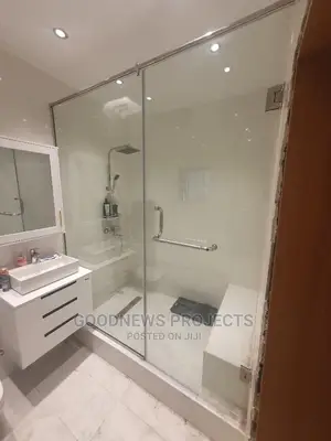 Master Bathroom Shower Glass