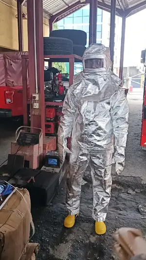 Fireman Suit (Aluminized Type)