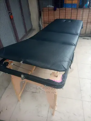 Massaging Bed