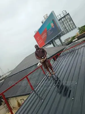 Metallic Iron Industrial Roofing