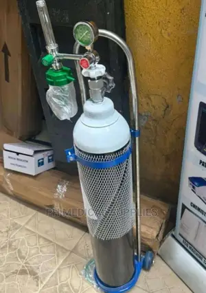 Complete Oxygen Set Consisting Of Regulator And Trolley