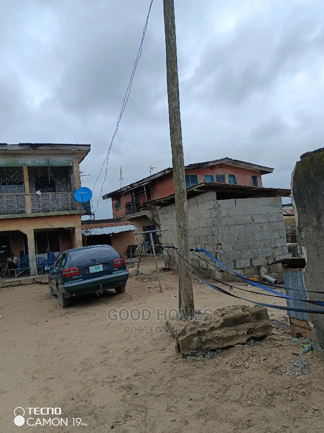 10bdrm Block of Flats in Agbara for sale