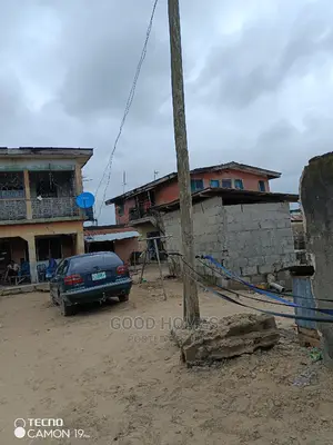 10bdrm Block of Flats in Agbara for sale
