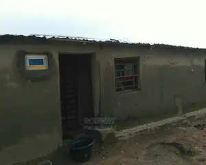 1bdrm Apartment in Idu Industrial for sale