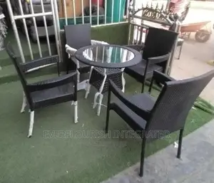 Set of Rattan Chair by 4