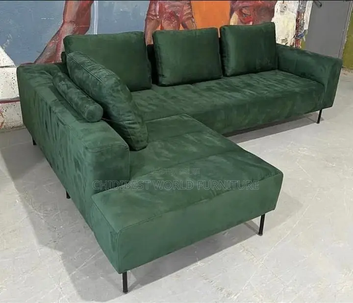 L.Shape Chair
