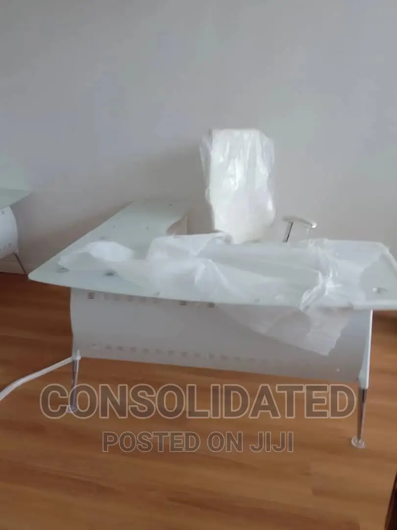 Quality Executive Glass Table and Chair Set