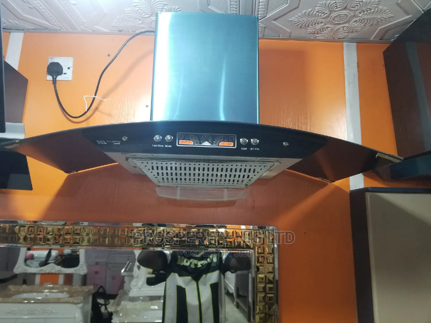 Kitchen Hood Smoke Extractor