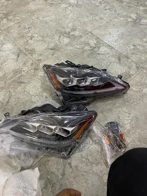 Lexus Is 250 Three/3 Torch Headlamp