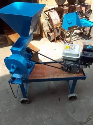 Non-Stop Corn, Maize Grinding Machine With GX 390 Engine